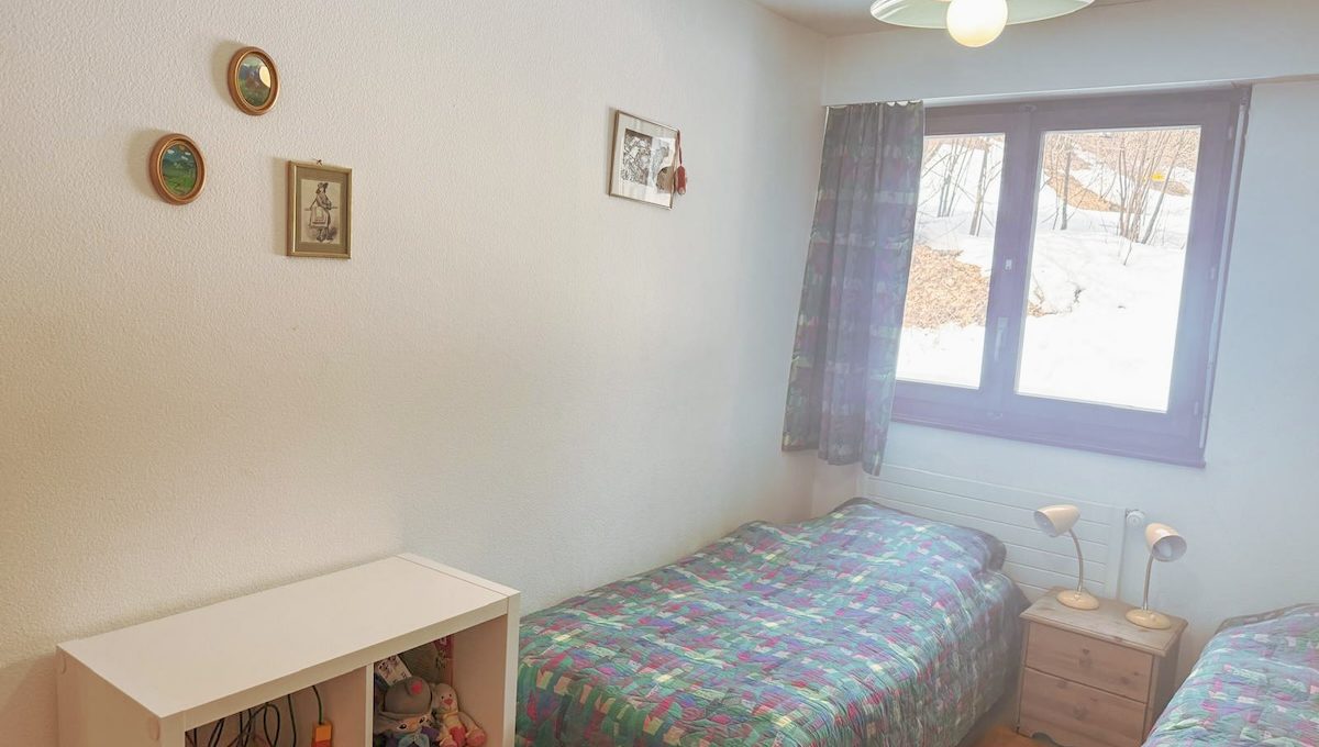 3-616b3c99-2179-4b38-9ffa-56a69818057c