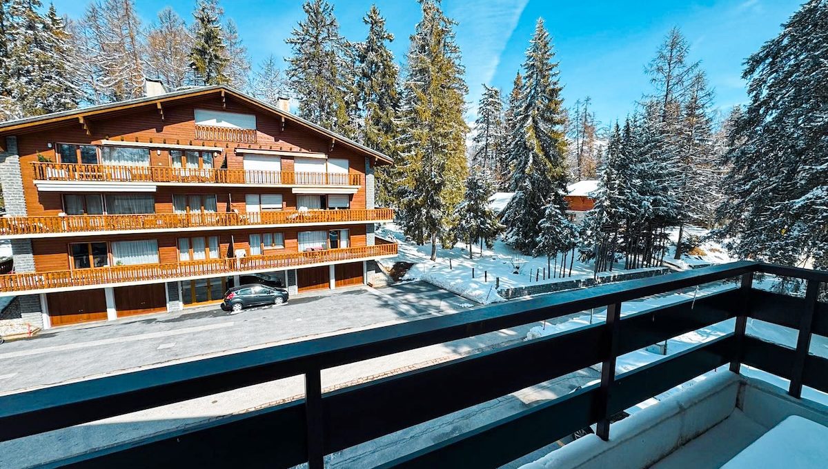 6-c6dc1e11-dac6-40d7-9e10-2edfa5ca3736