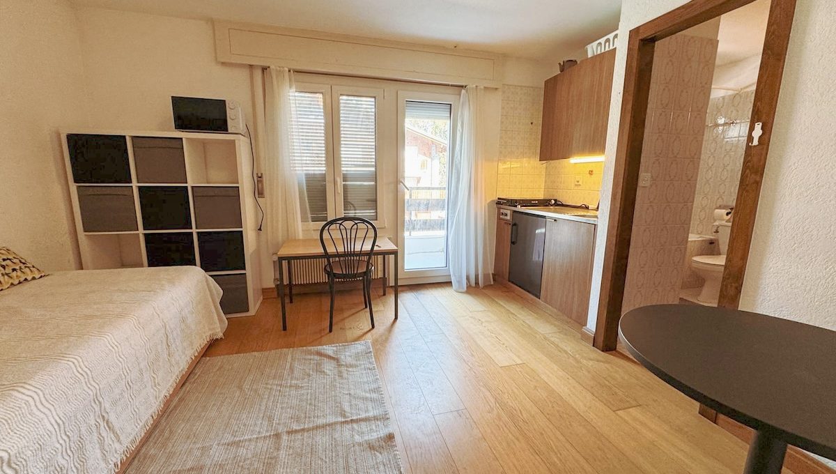 7-53037a1c-142b-48d7-95c6-d65ecd011fe4