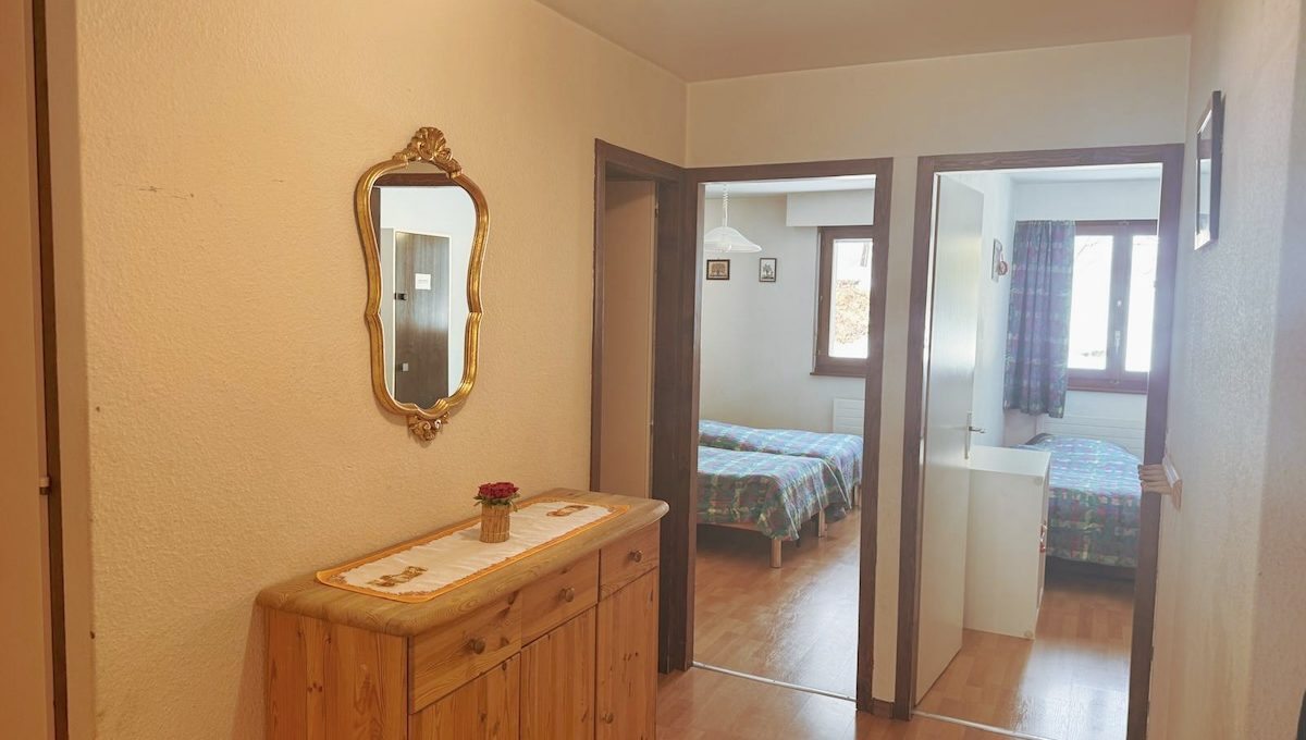 9-a4cca619-5cf5-49ea-aca1-7ff01be54b1b