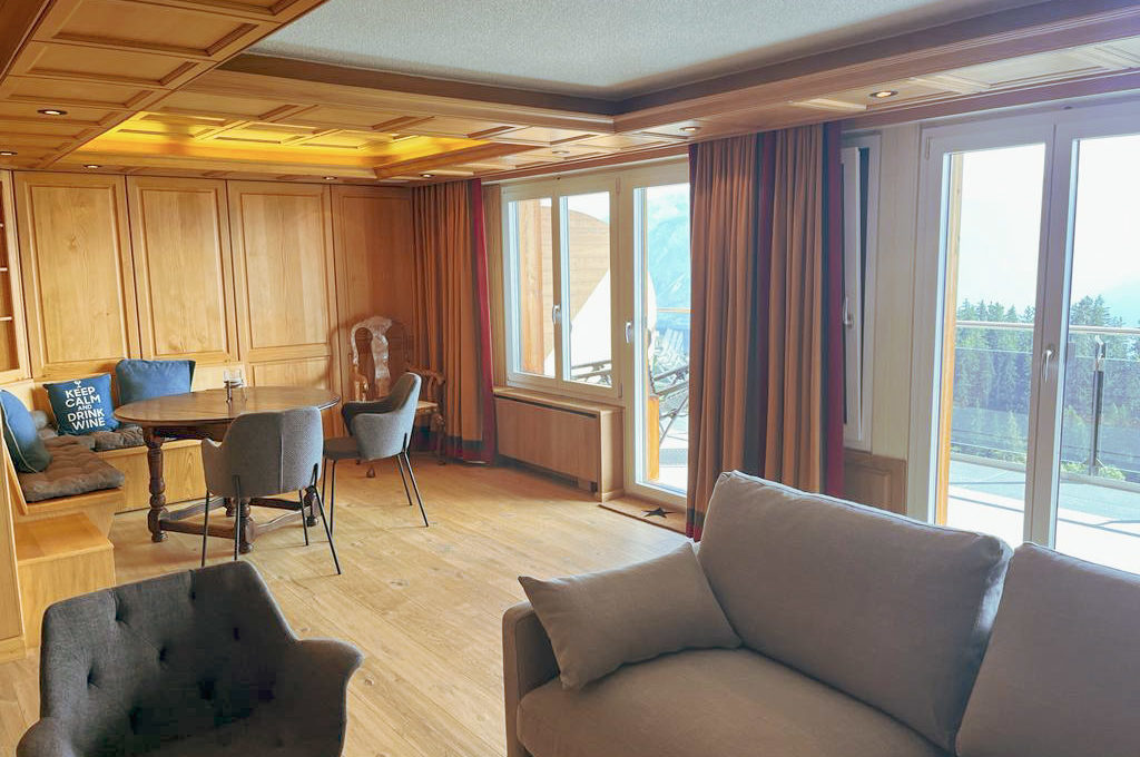 7-Living room 1