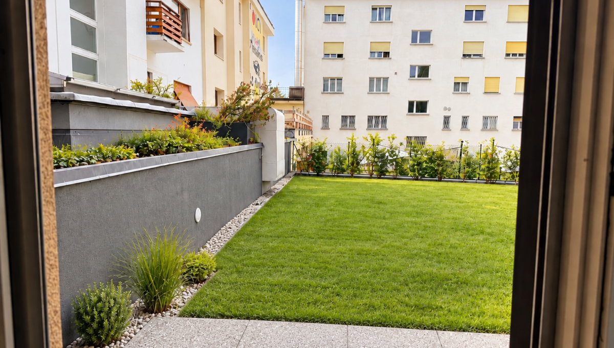 Jardim Urbano Moderno com Relvado